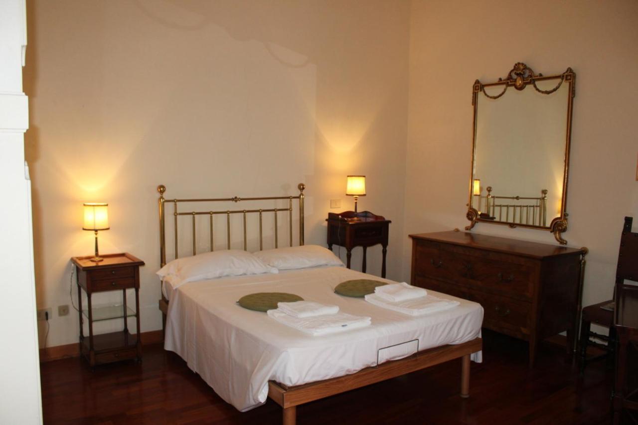 Colosseum New Charming Apartment Rome Bagian luar foto