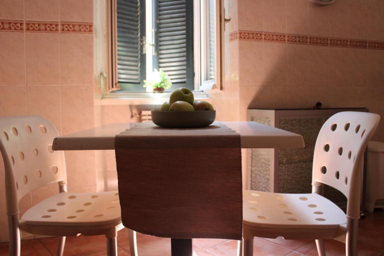 Colosseum New Charming Apartment Rome Bagian luar foto